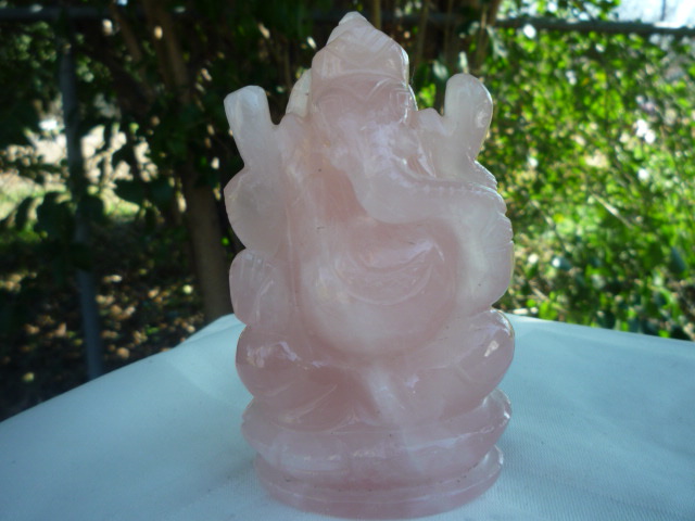 Rose Quartz Ganesha  love, gentleness, emotional healing, release of stress, uniting with the Divine 4221